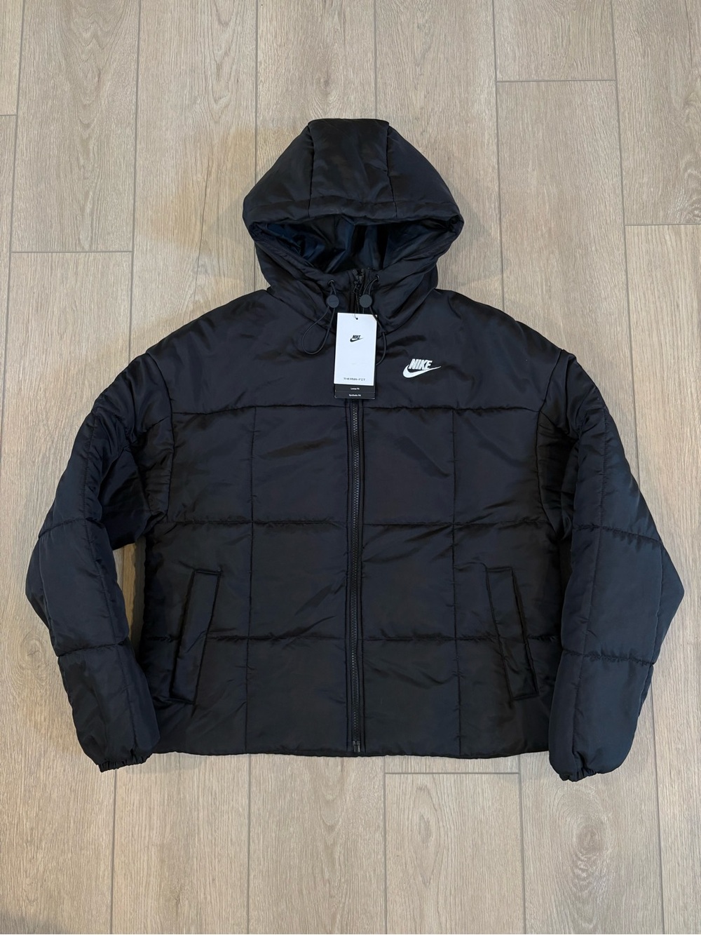 Nike Women’s Therma-FIT Puffer Jacket- Loose Fit Size Small